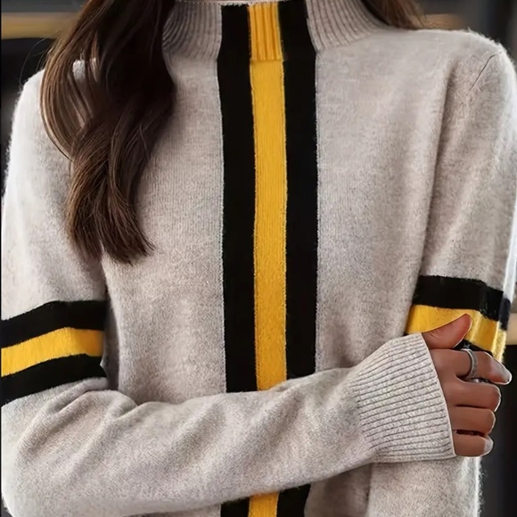 Stylish Gray Sweater with Yellow and Black Stripes - Picture 1 of 11